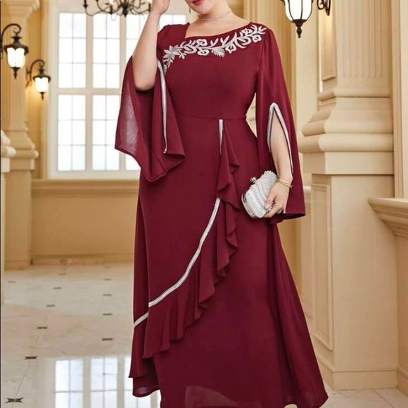 Embroidery asymmetrical dress - Picture 6 of 6